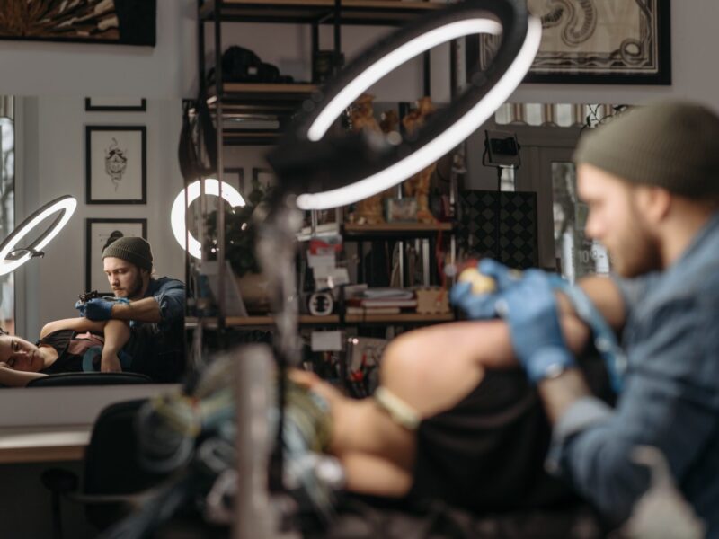 Como montar um estúdio de tatuagem: passo a passo completo